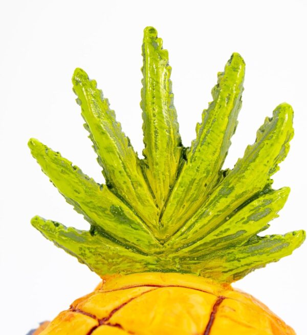 Penn-Plax SpongeBob Pineapple House – Medium Official Nickelodeon Aquarium Ornament